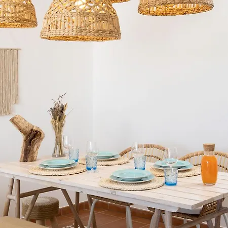 New! Sun And Surf Escape - Free Bikes, Free Surfboards Apartment Aljezur