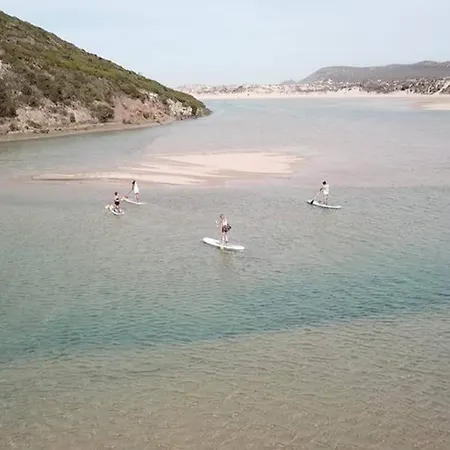 New! Sun And Surf Escape - Free Bikes, Free Surfboards Apartment